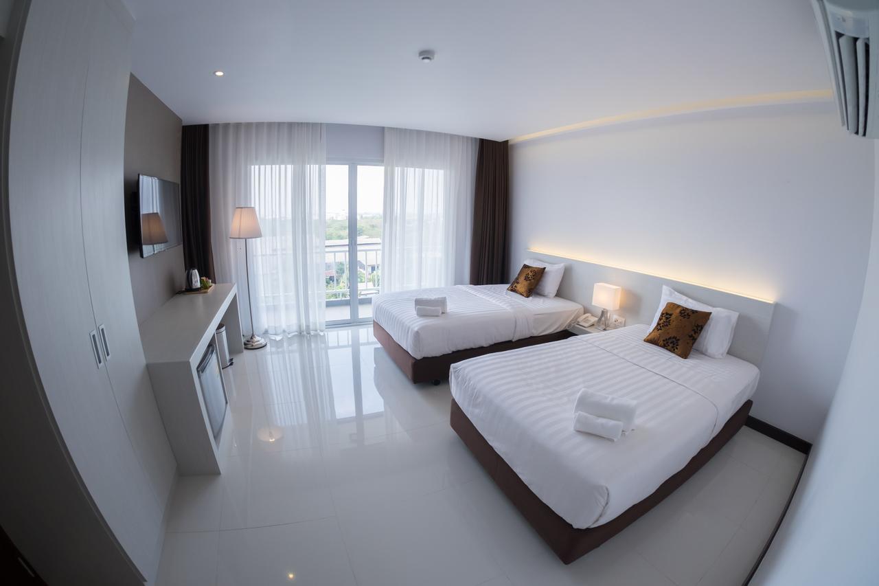 Chaisaeng Villa Sing Buri Exterior foto